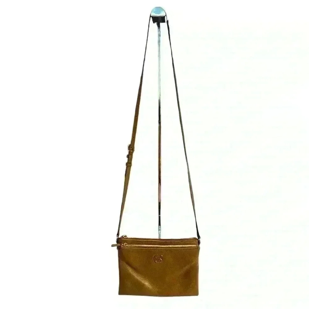 Michael Kors 3 Section Cross Body.  Leather.  Pre Owned, Very Good Condition.